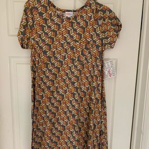New with tags Lularoe Small Carly dress